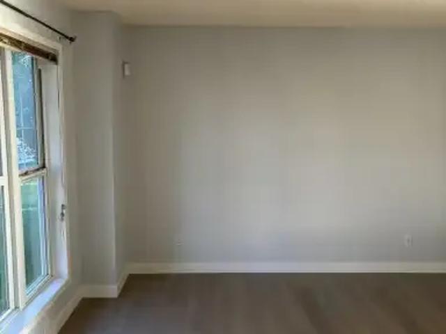 House 4 Bedroom For Rent Calgary AB 2100 ES105654125