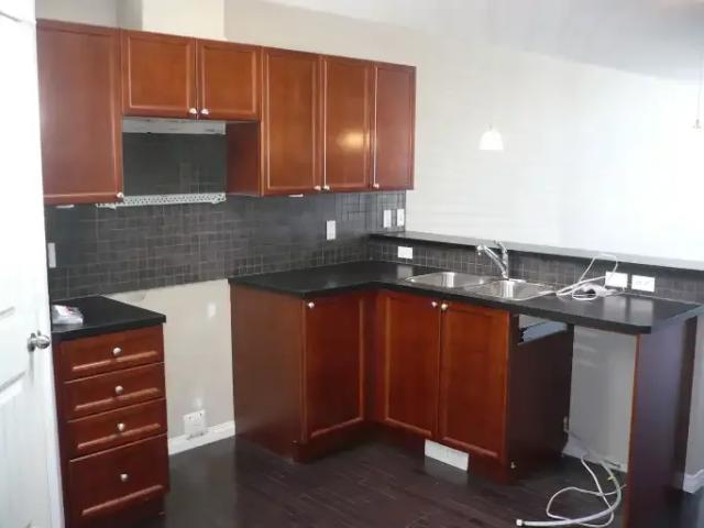 House 4 Bedroom For Rent Calgary AB 2395 ES105198647