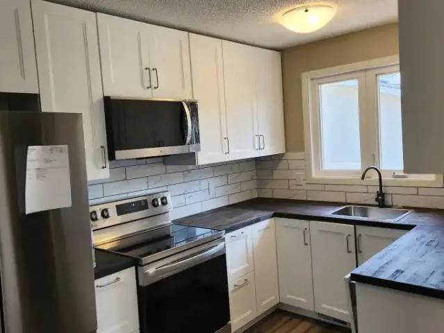 House 4 Bedroom For Rent Calgary AB 2750 ES105185831