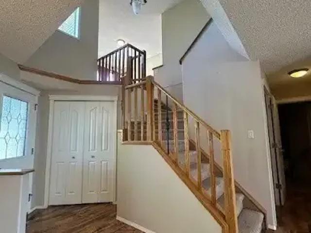 House 4 Bedroom For Rent Calgary AB 2845 ES105281782