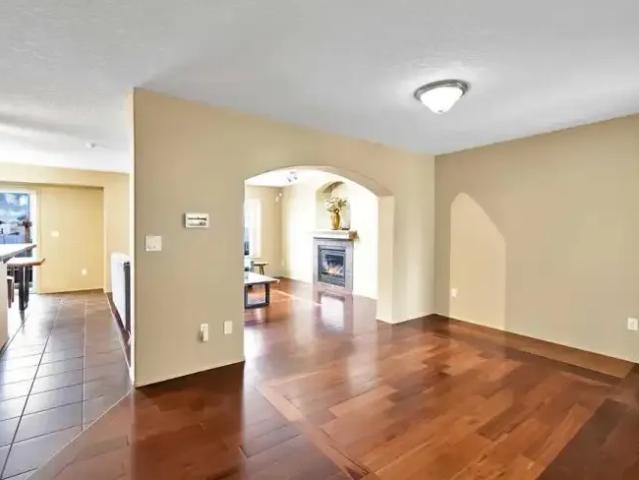 House 4 Bedroom For Rent Calgary AB 2900 ES104794681