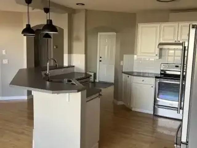 House 4 Bedroom For Rent Calgary AB 3000 ES106118017