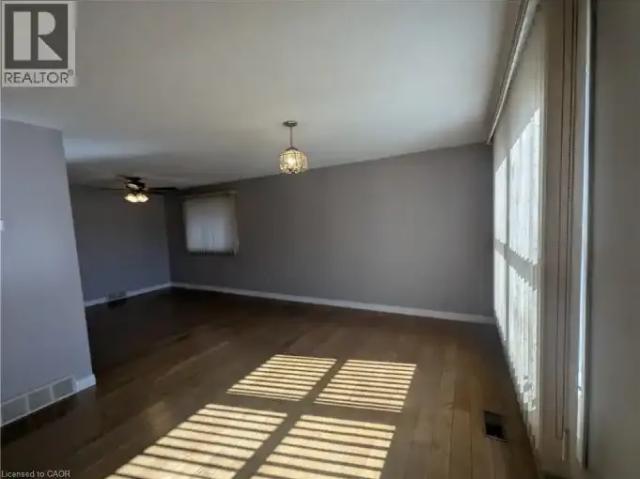 House 4 Bedroom For Rent Cambridge ON 2900 ES105674848