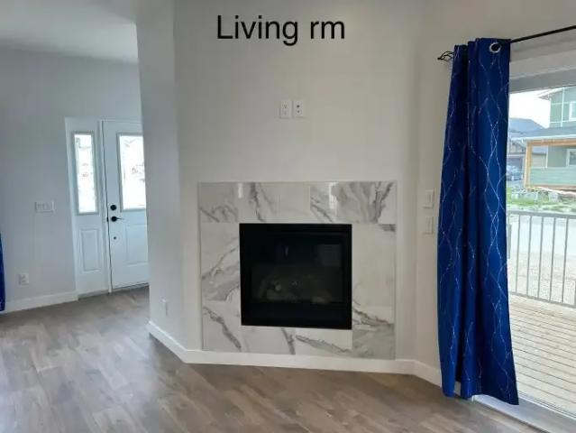 House 4 Bedroom For Rent Canmore AB 3000 ELS104876695