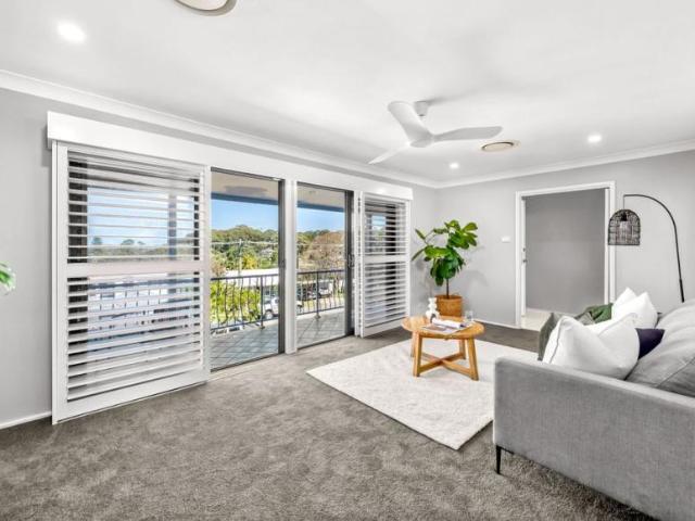 House 4 Bedroom For Rent Charlestown, NSW ES105335561