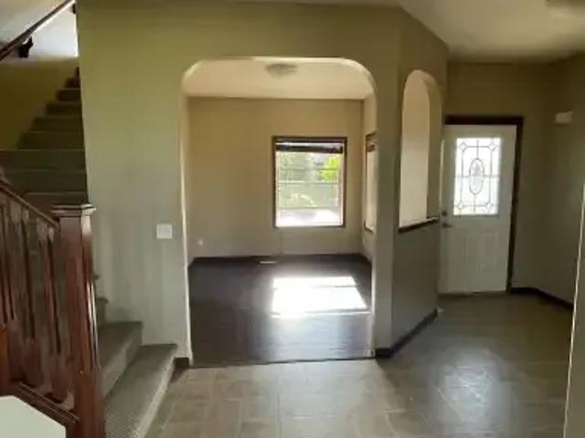 House 4 Bedroom For Rent Chestermere AB 2650 ES105327041