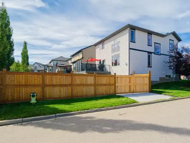 House 4 Bedroom For Rent Chestermere AB 3500 ES105378235
