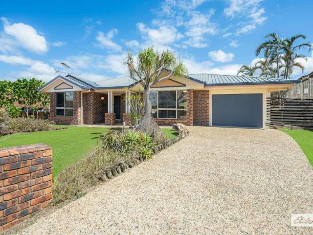 House 4 Bedroom For Rent Clinton QLD ES105932213