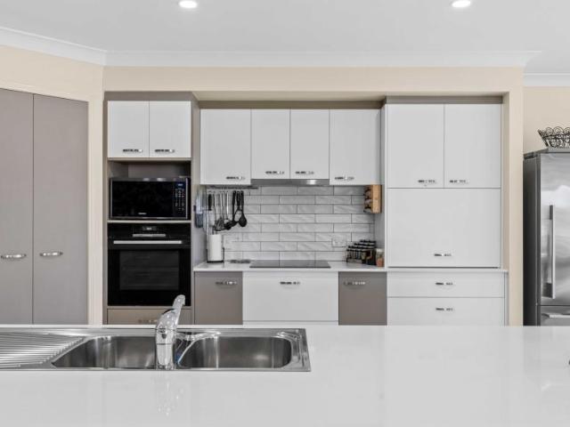 House 4 Bedroom For Rent CRAIGNISH QLD ES104948875