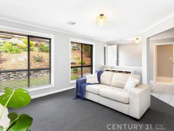 House 4 Bedroom For Rent Aberfoyle Park, ES103067862