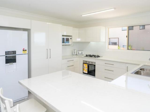 House 4 Bedroom For Rent Agnes Water QLD 990000 ES101583134
