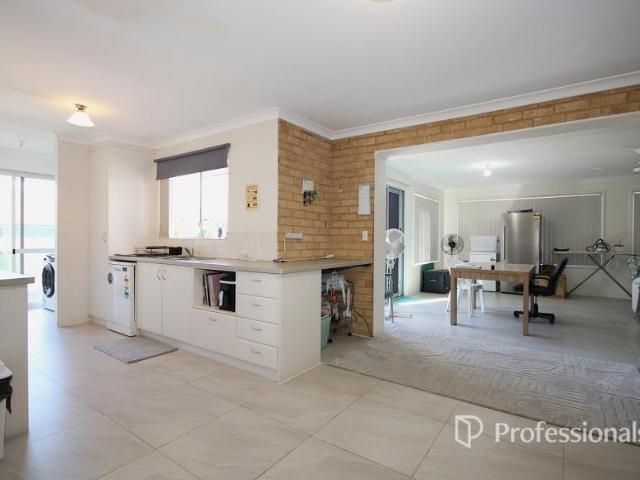 House 4 Bedroom For Rent Australind WA ES105970883