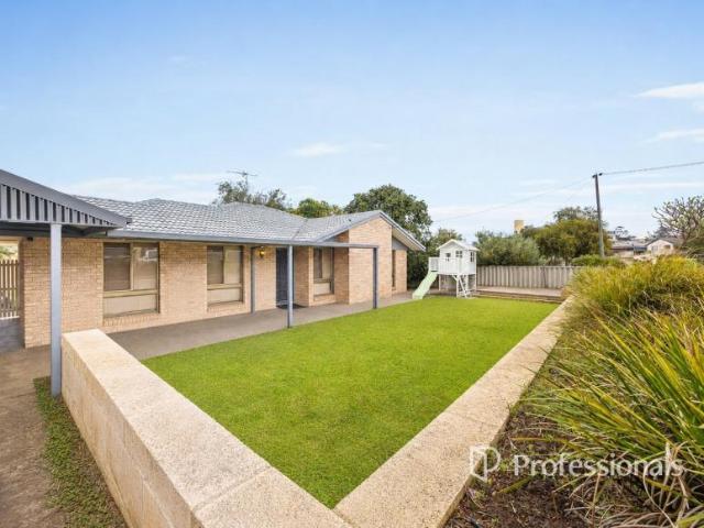 House 4 Bedroom For Rent Australind WA ES105972001