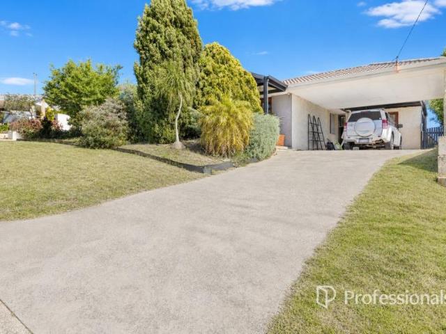 House 4 Bedroom For Rent Australind WA ES105972491