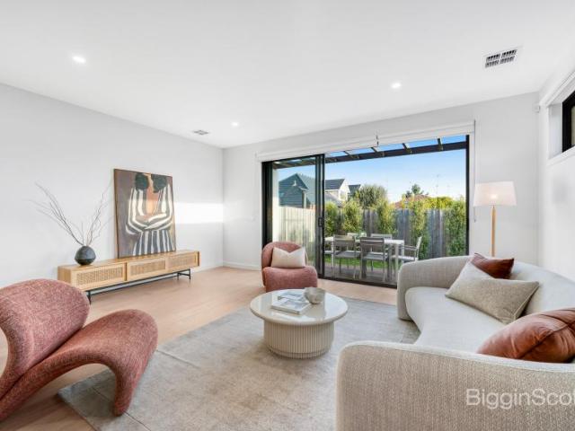House 4 Bedroom For Rent Avondale Heights VIC 1200000 ES105865249