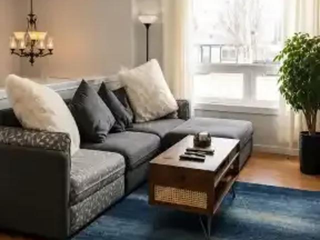 House 4 Bedroom For Rent Blackfalds AB 2300 ES105087870