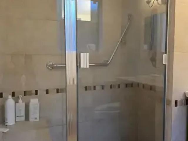 House 4 Bedroom For Rent Burnaby BC 4200 ES105601931