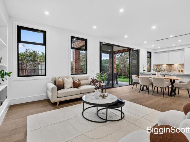 House 4 Bedroom For Rent Glen Waverley VIC ES105865421
