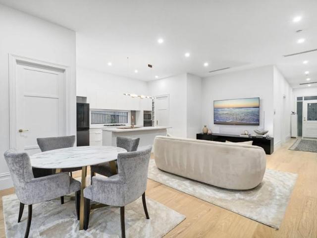 House 4 Bedroom For Rent Glen Iris VIC ES105865647