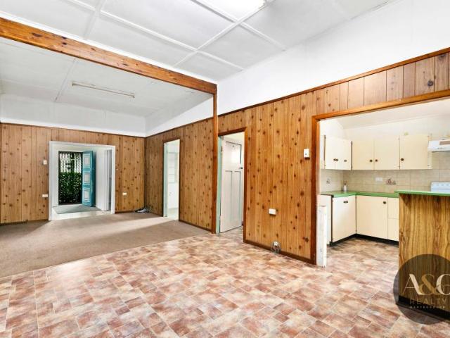 House 4 Bedroom For Rent Granville QLD ES104367984