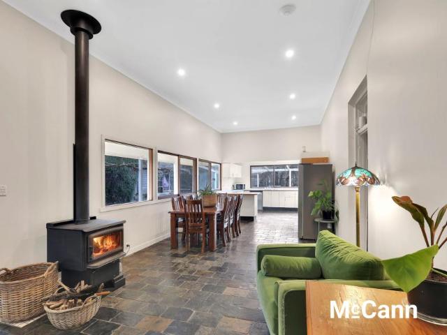 House 4 Bedroom For Rent Gunning NSW 1179000 ES103587580