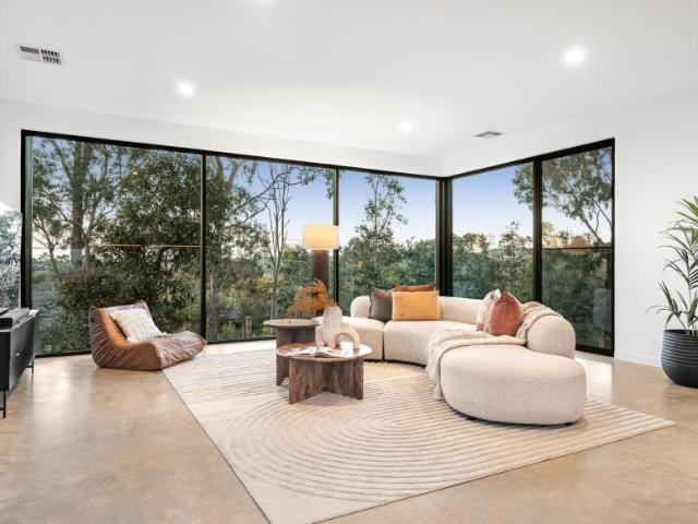 House 4 Bedroom For Rent Donvale VIC ES105819735