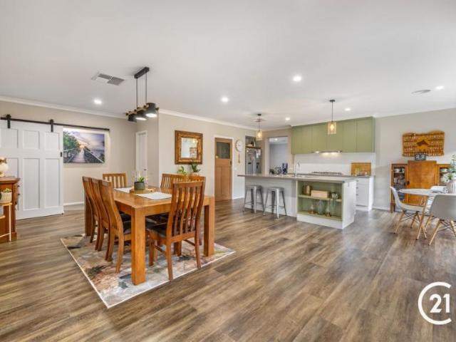 House 4 Bedroom For Rent Echuca, VIC ES104537769