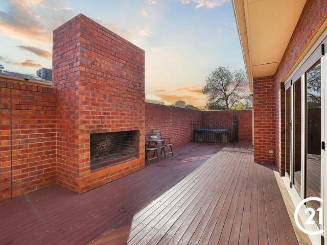 House 4 Bedroom For Rent Echuca, VIC ES105237796