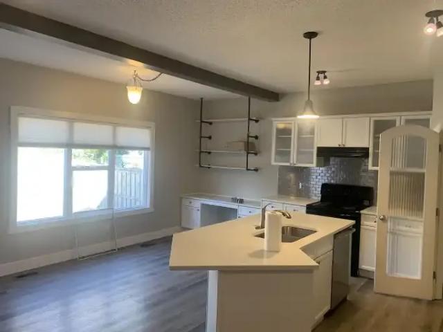 House 4 Bedroom For Rent Edmonton AB 2650 ES105674794