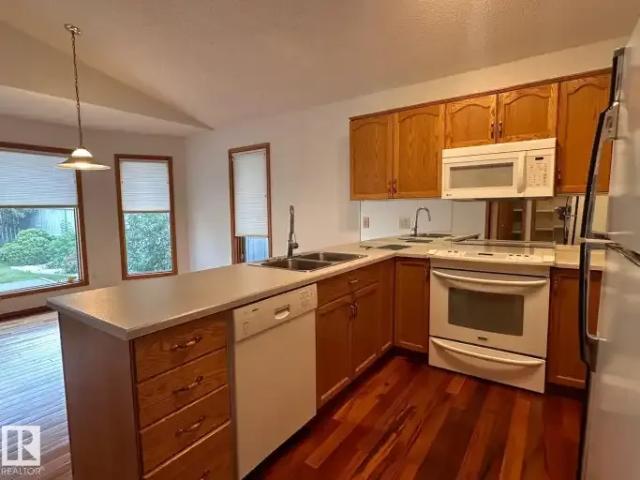 House 4 Bedroom For Rent Edmonton AB 2600 ES105088044