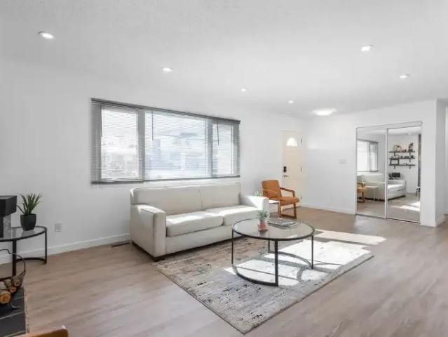 House 4 Bedroom For Rent Edmonton AB 2600 ES105185891