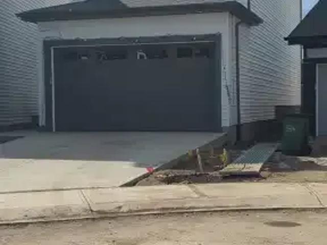 House 4 Bedroom For Rent Edmonton AB 2600 ES105234984