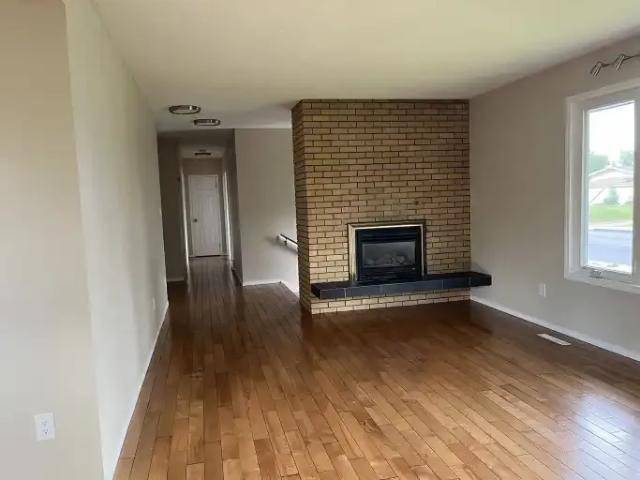 House 4 Bedroom For Rent Edmonton AB 2750 ES105118629