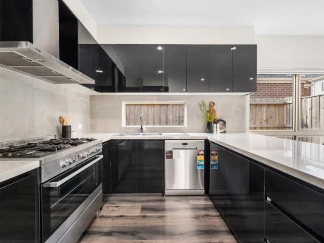 House 4 Bedroom For Rent Ferntree Gully VIC 800 ES105863253