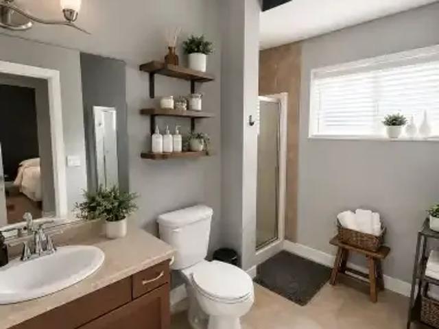 House 4 Bedroom For Rent Kelowna BC 4200 ES105087723