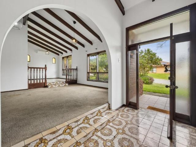 House 4 Bedroom For Rent Hallett Cove SA ES105972259