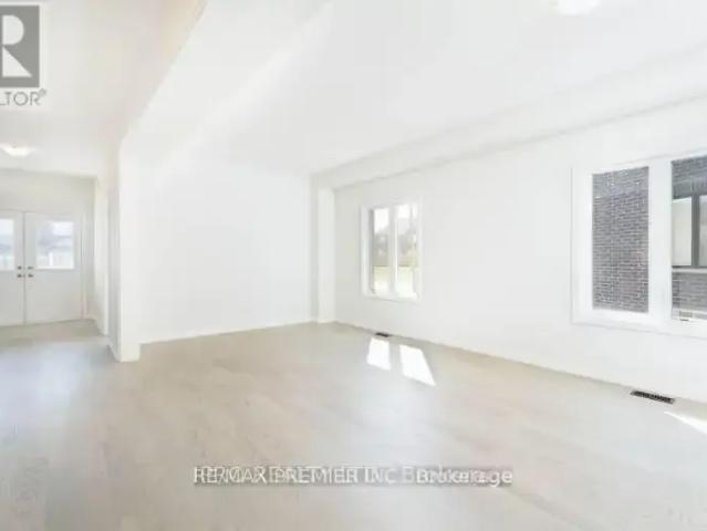 House 4 Bedroom For Rent Innisfil ON 3200 ES105623842