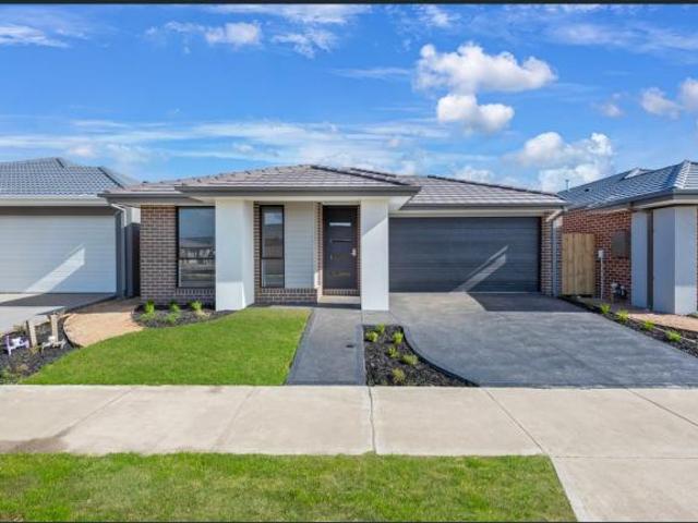 House 4 Bedroom For Rent JIMBOOMBA QLD 669000 ELS84277244
