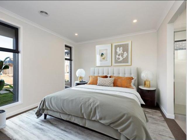 House 4 Bedroom For Rent JIMBOOMBA QLD 704000 ELS84277248