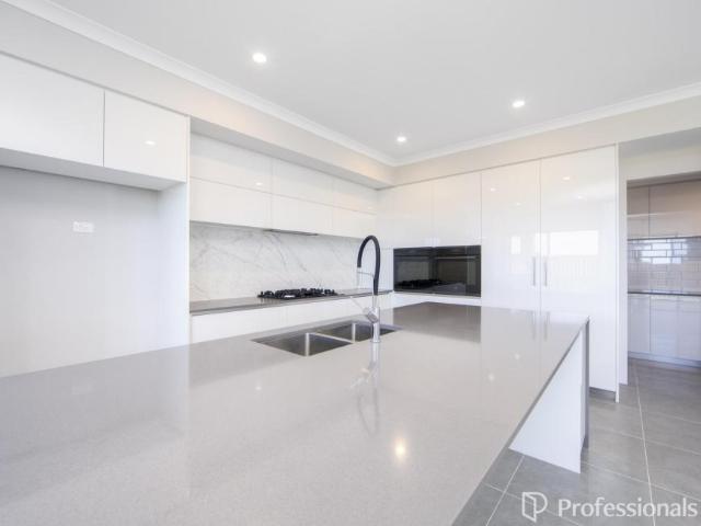 House 4 Bedroom For Rent Jindalee WA 975 ES105990374