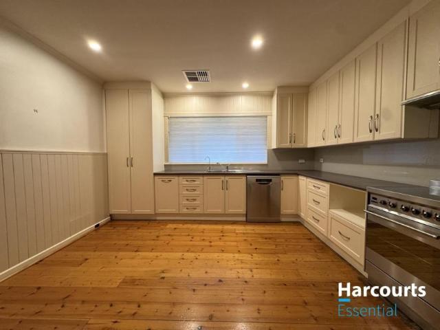 House 4 Bedroom For Rent Old Reynella SA 320 ES106059571