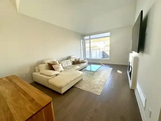 House 4 Bedroom For Rent Ottawa ON 3700 ES104863857