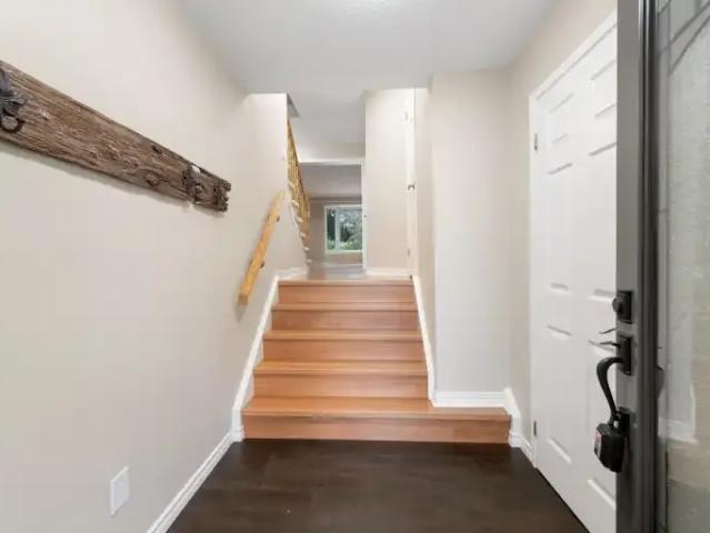House 4 Bedroom For Rent Ottawa ON 3300 ES105185845