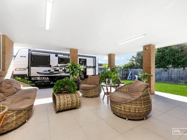 House 4 Bedroom For Rent Lammermoor QLD ES103326508