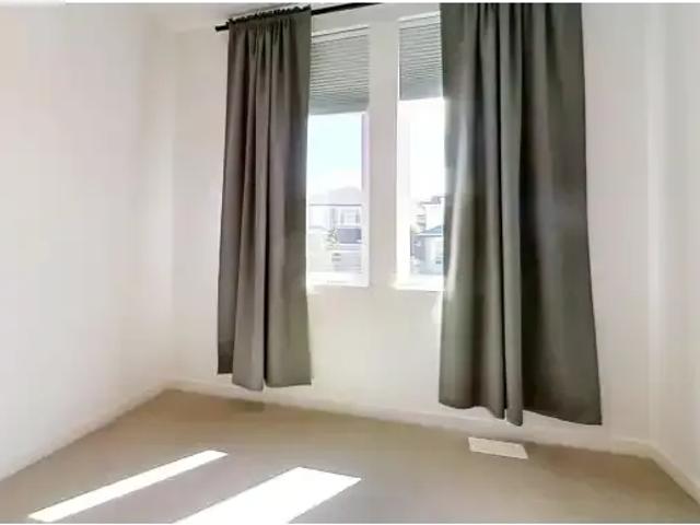 House 4 Bedroom For Rent Langley BC 4650 ES104972958