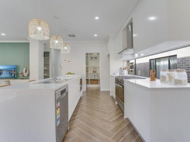 House 4 Bedroom For Rent LEPPINGTON NSW 975721 ES78958723
