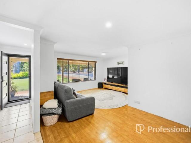 House 4 Bedroom For Rent Leschenault WA ES105972403