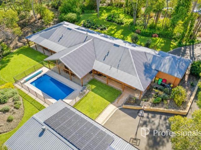 House 4 Bedroom For Rent Leschenault WA ES105972470