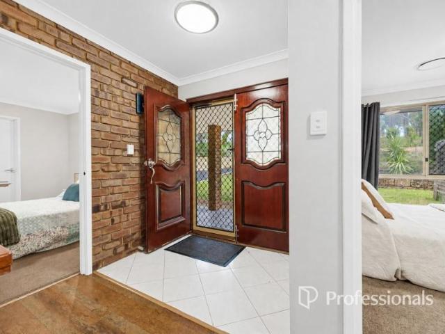 House 4 Bedroom For Rent Leschenault WA ES105972349
