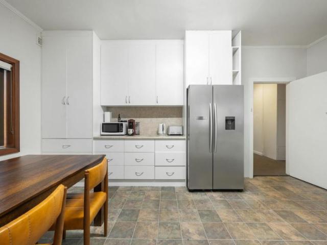 House 4 Bedroom For Rent Mount Gambier SA ES105933493